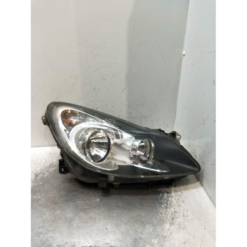 Recambio de faro derecho para opel corsa d cosmo referencia OEM IAM 13217454 VER FOTOS 2006