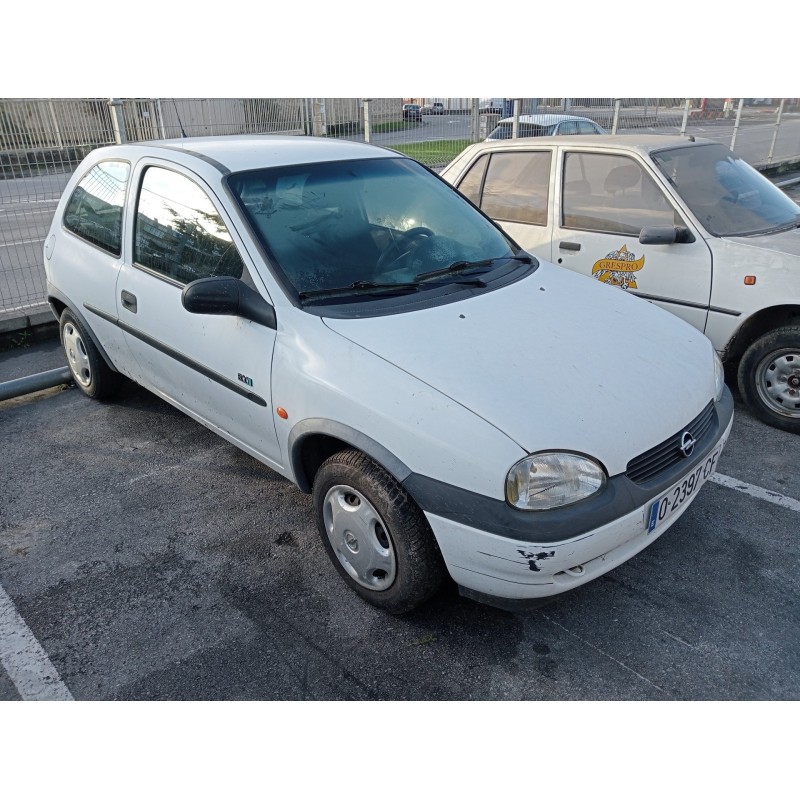 opel corsa b del año 1999