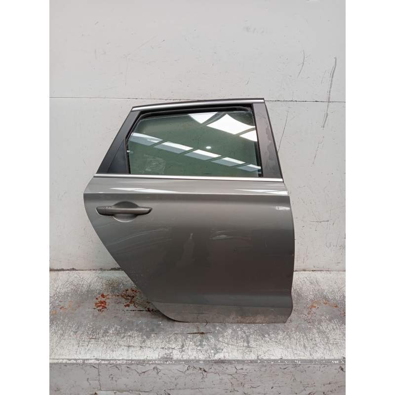 Recambio de puerta trasera derecha para hyundai i30 (pde, pd, pden) 1.0 t-gdi referencia OEM IAM  5P 