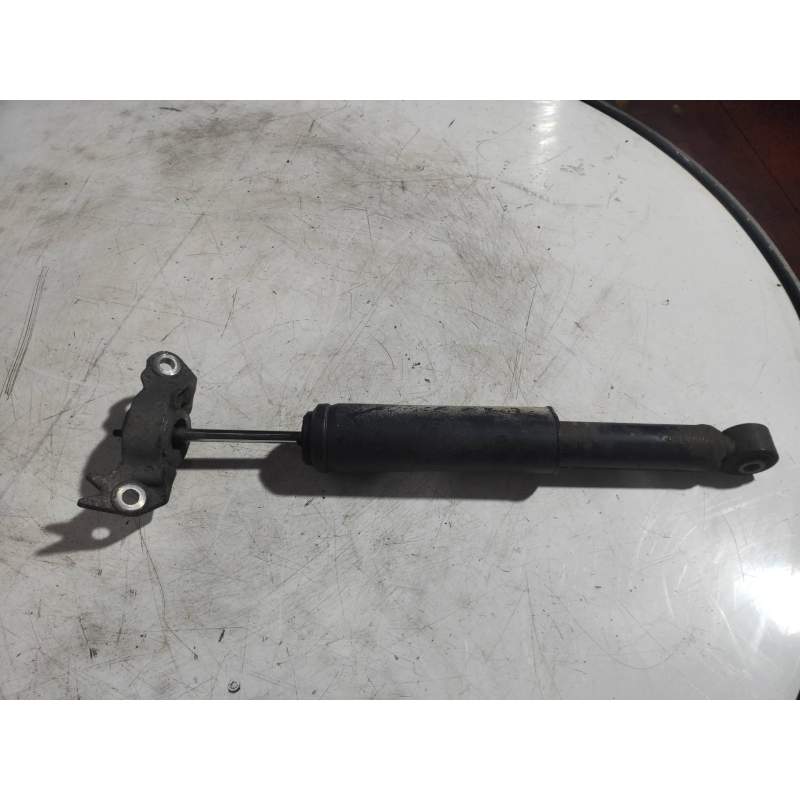 Recambio de amortiguador trasero derecho para opel insignia sports tourer 2.0 16v cdti referencia OEM IAM  20CDTI 2008