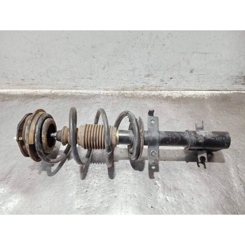 Recambio de amortiguador delantero izquierdo para renault laguna ii (bg0) referencia OEM IAM 8200117297 03061000091 2002