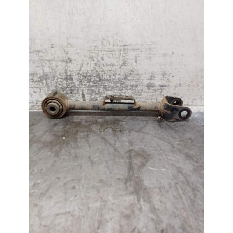 Recambio de tirante trasero derecho para honda cr-v ii (rd_) 2.0 (rd5) referencia OEM IAM   