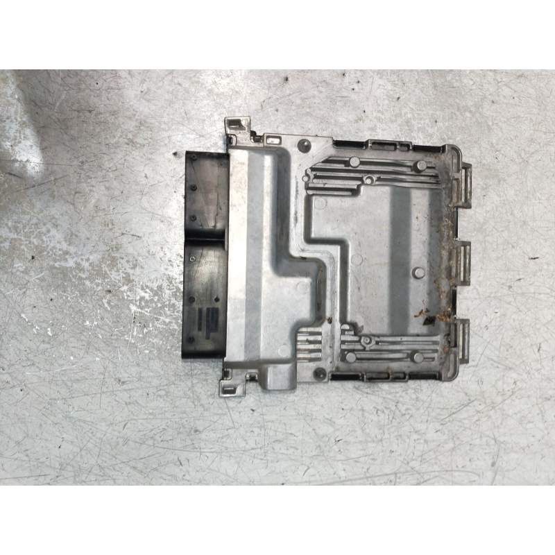 Recambio de centralita motor uce para mercedes-benz clase c (w204) lim. c 250 cgi blueefficiency (204.047) referencia OEM IAM A2