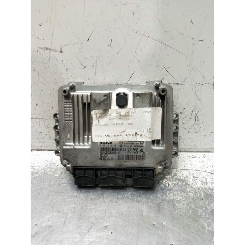 Recambio de centralita motor uce para citroën c4 i (lc_) 1.6 hdi referencia OEM IAM 0281013331 9662213180 EDC16C34 2004