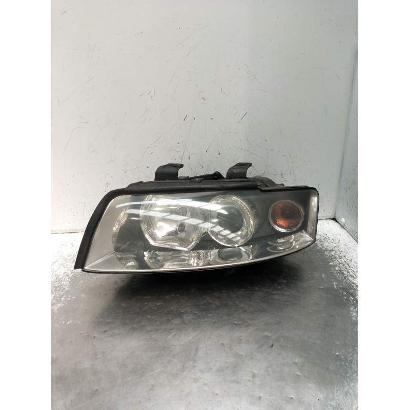Recambio de faro izquierdo para audi a4 b6 avant (8e5) 2.5 tdi quattro referencia OEM IAM   2001