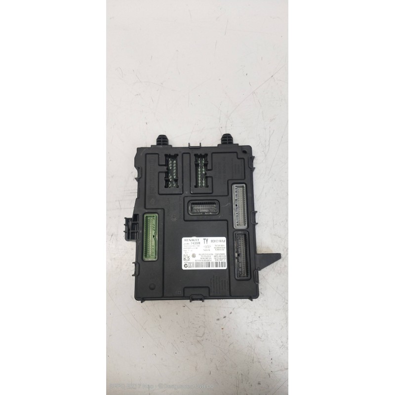 Recambio de caja reles / fusibles para renault espace v intens referencia OEM IAM 284B17439R BCMC1RFULL A2C9987670100 