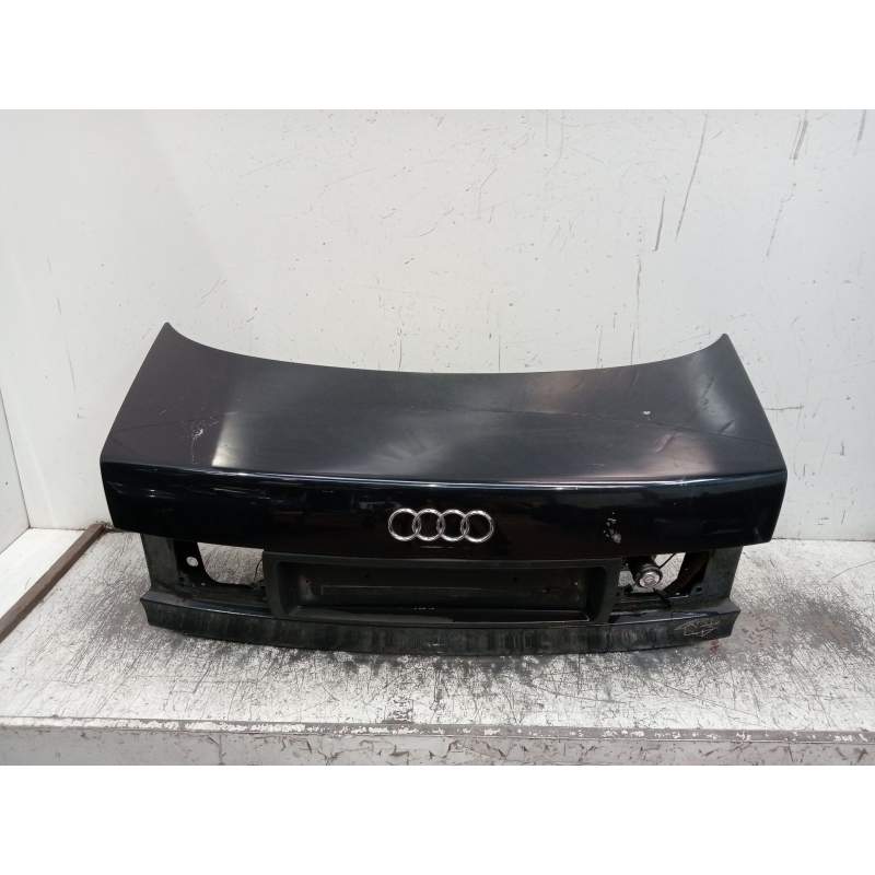 Recambio de tapa maletero para audi 80 b4 sedán (8c2) 1.9 tdi referencia OEM IAM  4P 1992