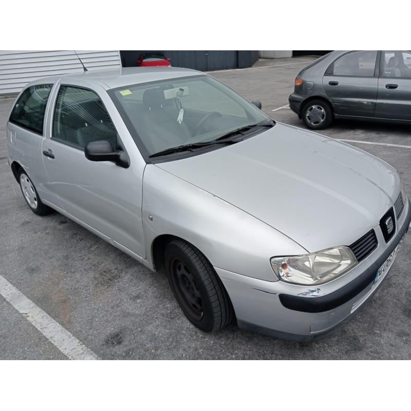 seat ibiza (6k1) del año 2002