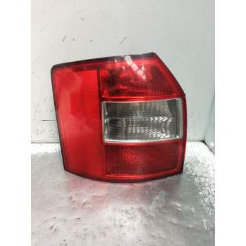 PILOTO TRASERO IZQUIERDO 8E9945095119 2001