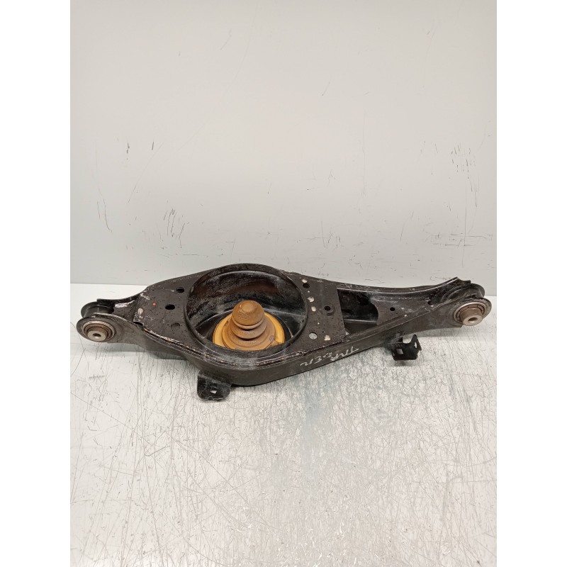 Recambio de brazo suspension inferior trasero derecho para ford focus turnier active referencia OEM IAM   