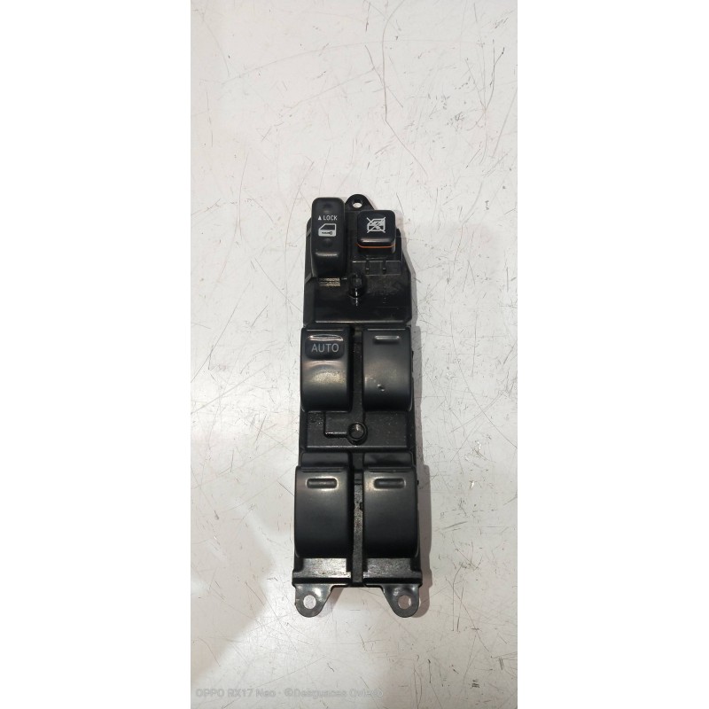 Recambio de mando elevalunas delantero izquierdo para toyota prius (nhw20) basis referencia OEM IAM 8482047050  