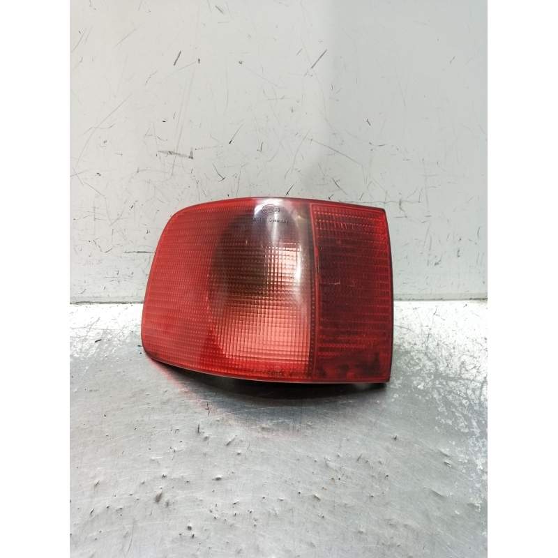 Recambio de piloto trasero izquierdo para audi a6 c4 (4a2) 2.5 tdi referencia OEM IAM   1994
