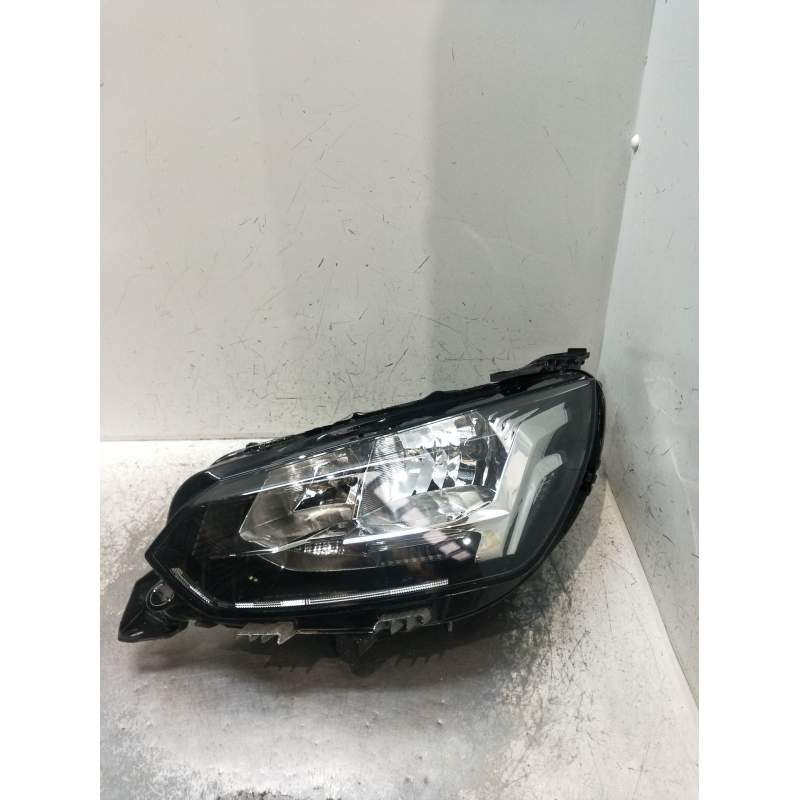 Recambio de faro izquierdo para peugeot 208 (p2) referencia OEM IAM 9823194080  2022