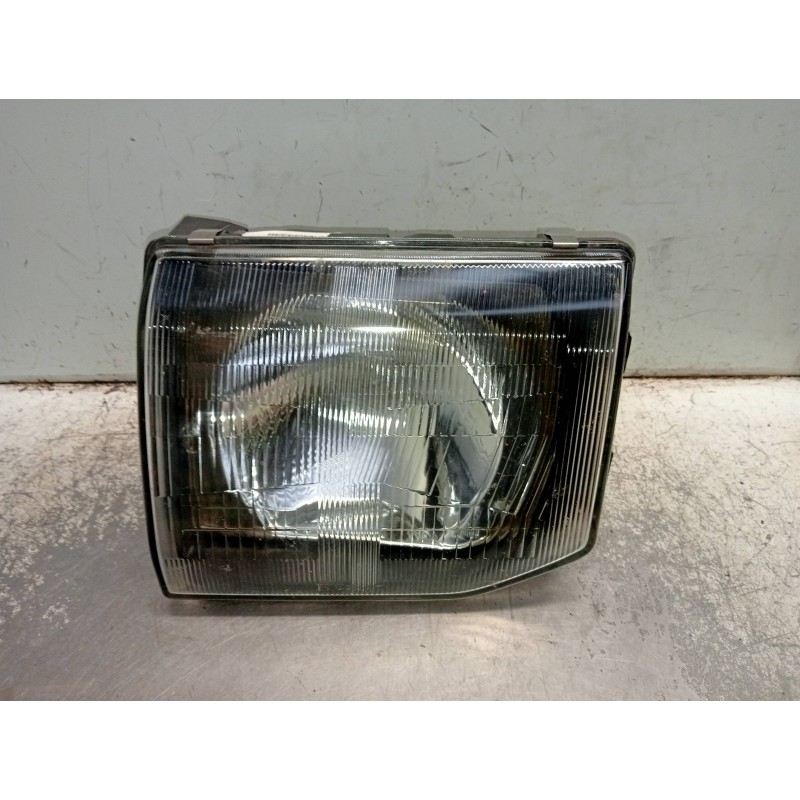 Recambio de faro izquierdo para mitsubishi montero (v20/v40) 2800 td gl (4-ptas.) referencia OEM IAM 203117B  