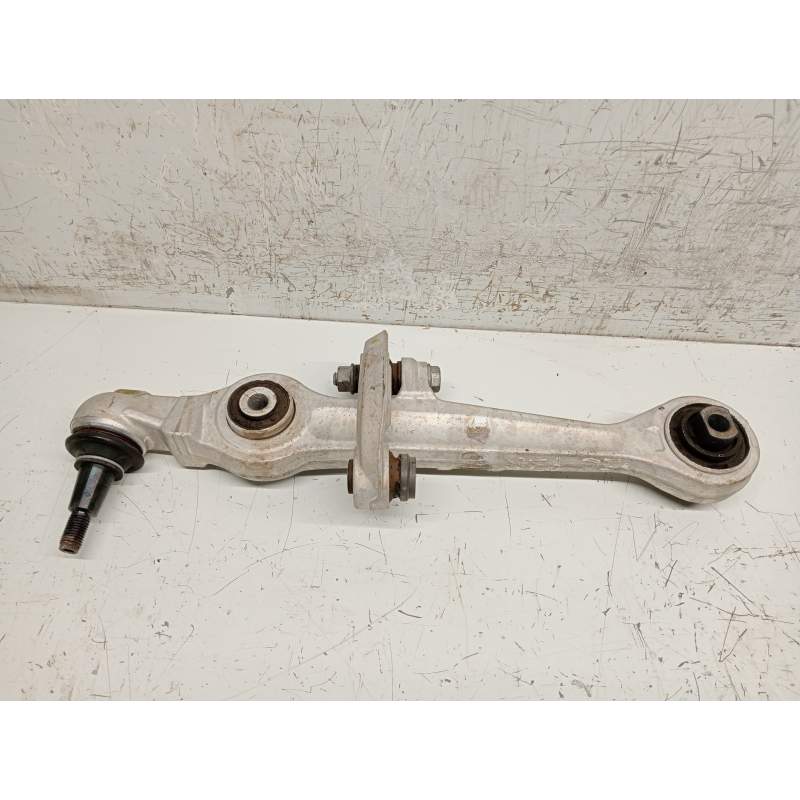 Recambio de brazo suspension inferior delantero izquierdo para audi s6 berlina (4b4) referencia OEM IAM   