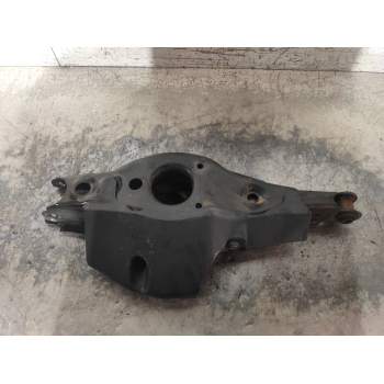 BRAZO SUSPENSION INFERIOR TRASERO IZQUIERDO 4877012010