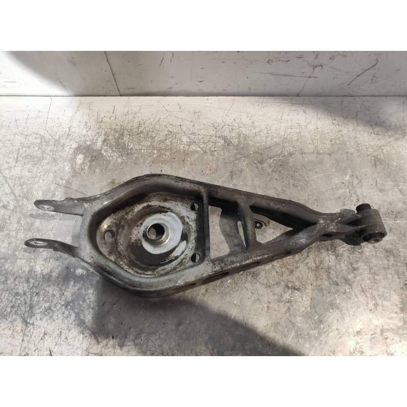 Recambio de brazo suspension inferior trasero derecho para bmw x3 (e83) 2.0d referencia OEM IAM   