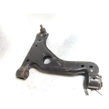 BRAZO SUSPENSION INFERIOR DELANTERO DERECHO 1.8i B/99