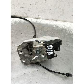 MOTOR CIERRE CENTRALIZADO DELANTERO DERECHO 3P 2003