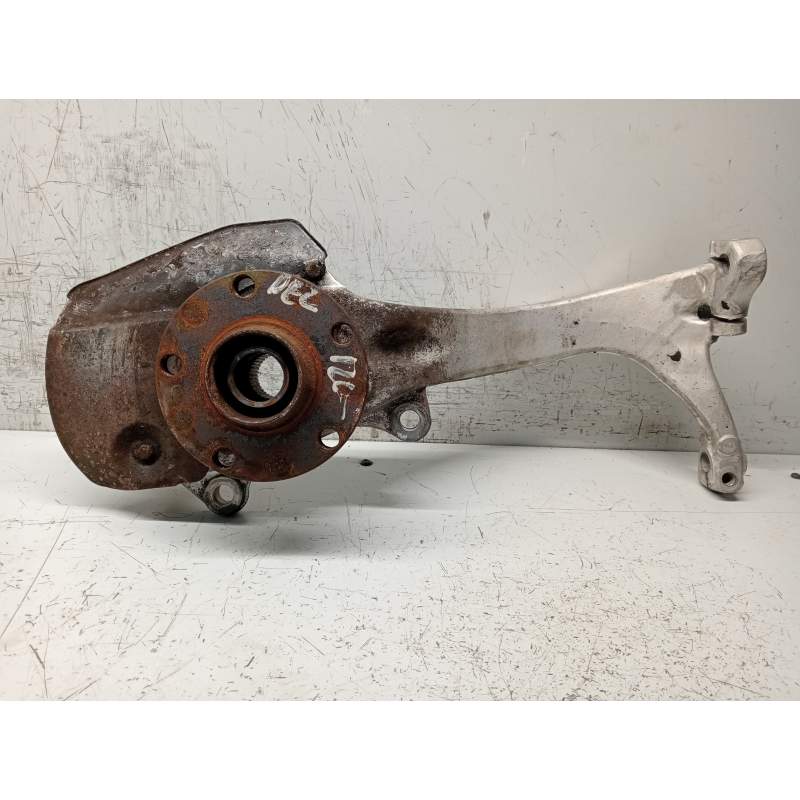 Recambio de mangueta delantera izquierda para audi s6 berlina (4b4) referencia OEM IAM   