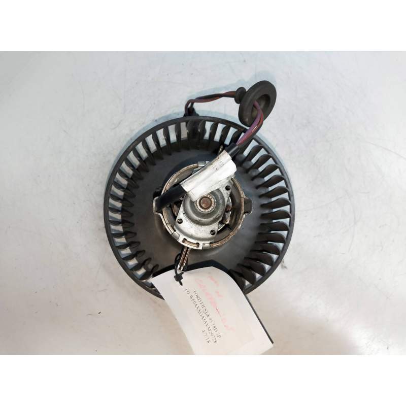 Recambio de motor calefaccion para ford fiesta berlina 1.8 diesel cat referencia OEM IAM   