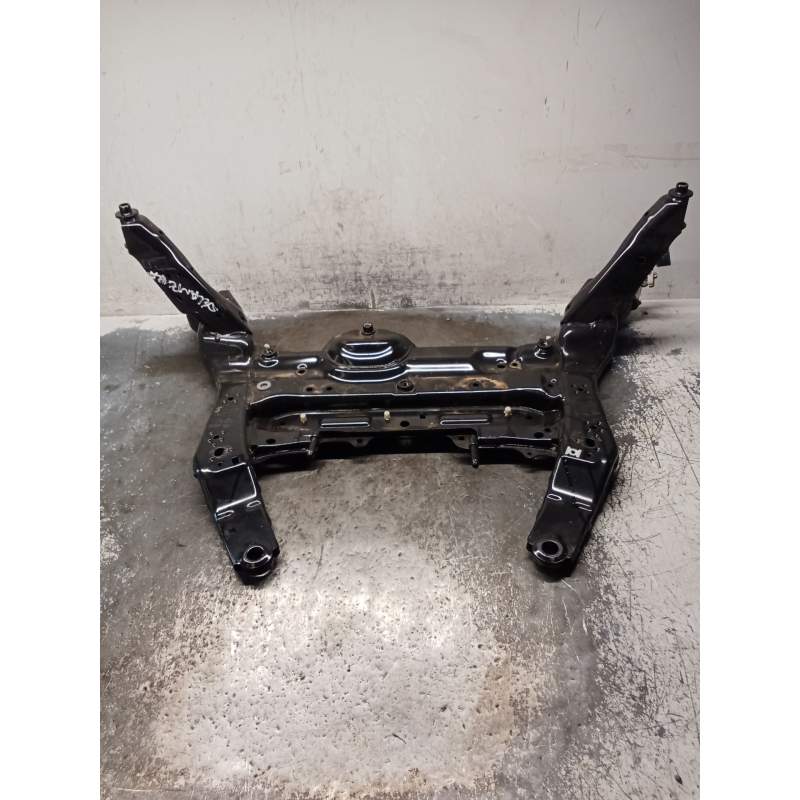 Recambio de puente delantero para bmw x1/ix1 u11 x1 sdrive18d referencia OEM IAM 883633605  CUNA