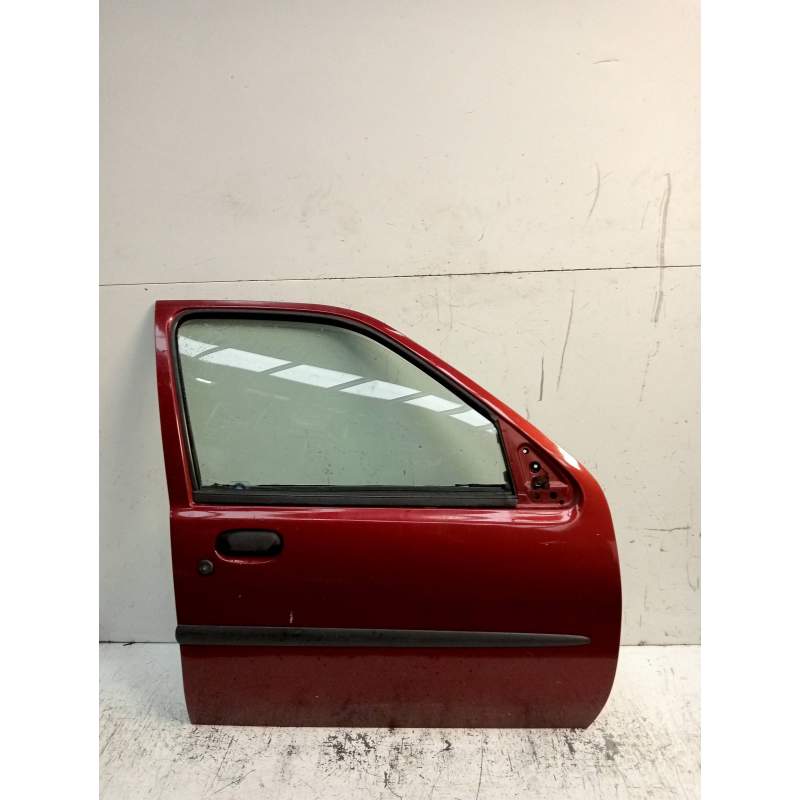 Recambio de puerta delantera derecha para ford fiesta berlina básico referencia OEM IAM  95 5P