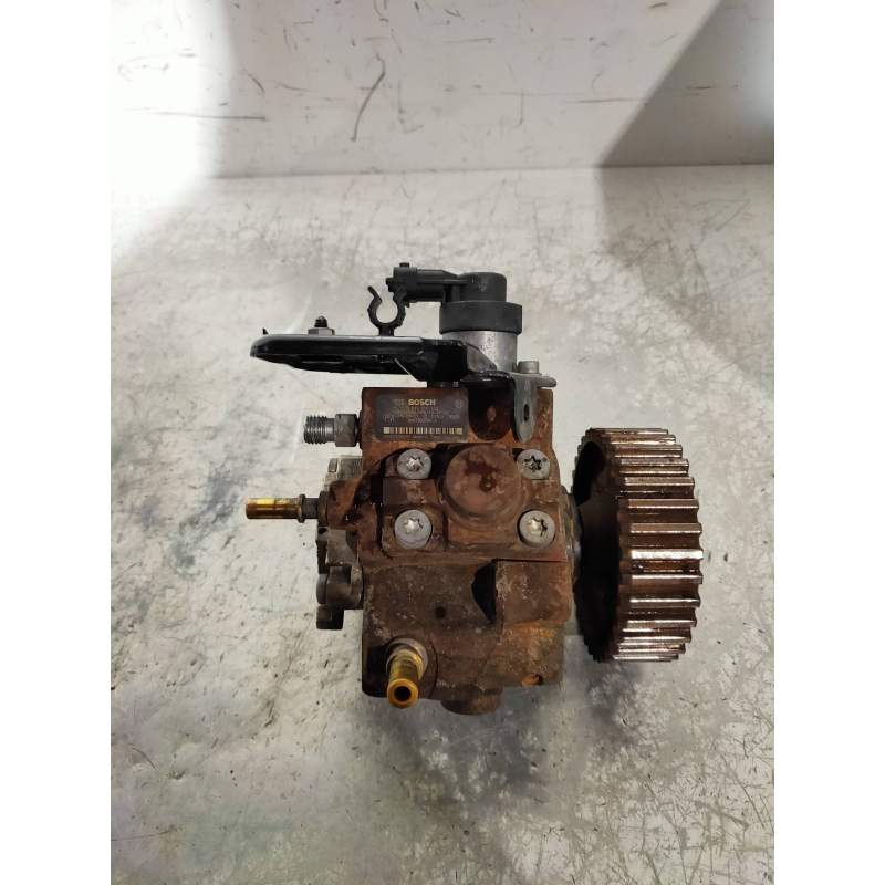 Recambio de bomba inyeccion para volvo v50 familiar 1.6 d kinetic referencia OEM IAM 0445010102 9683703780A BOSCH