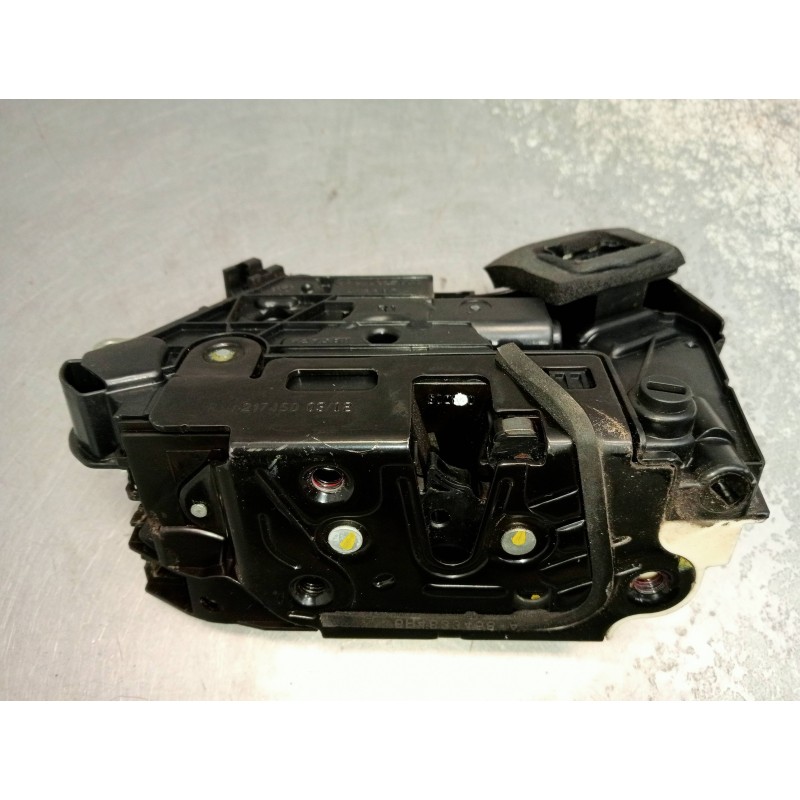 Recambio de motor cierre centralizado trasero derecho para volkswagen polo (6r1) crosspolo referencia OEM IAM 466R4839016  5P