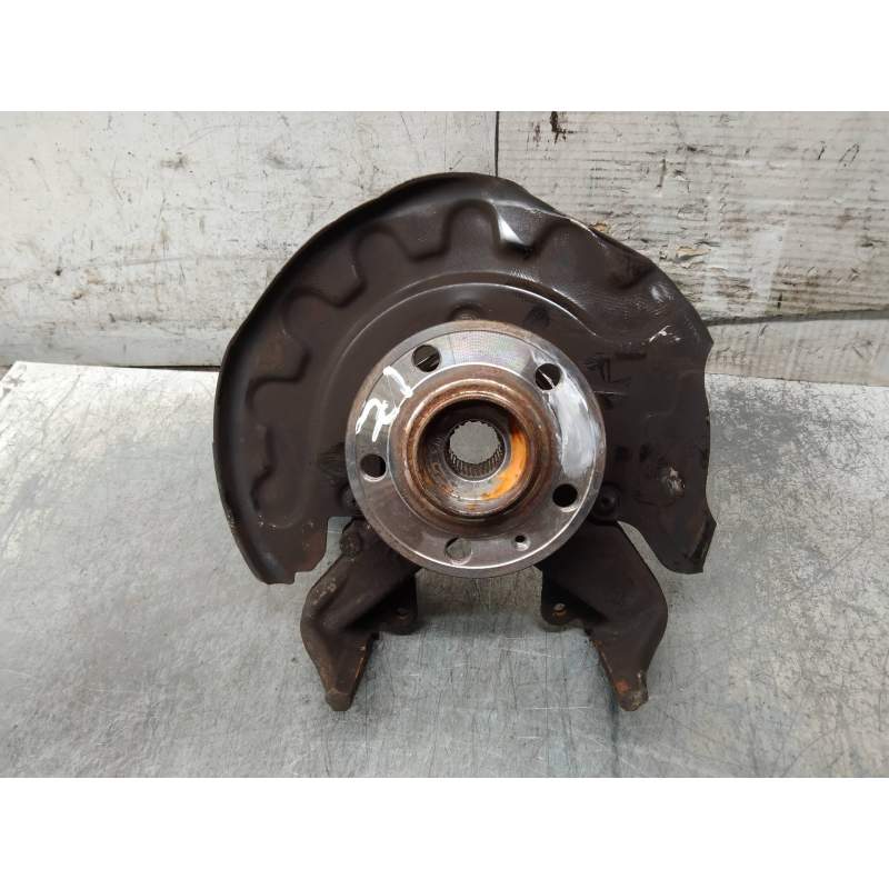 Recambio de mangueta delantera izquierda para volkswagen polo (6c1) advance bluemotion referencia OEM IAM   