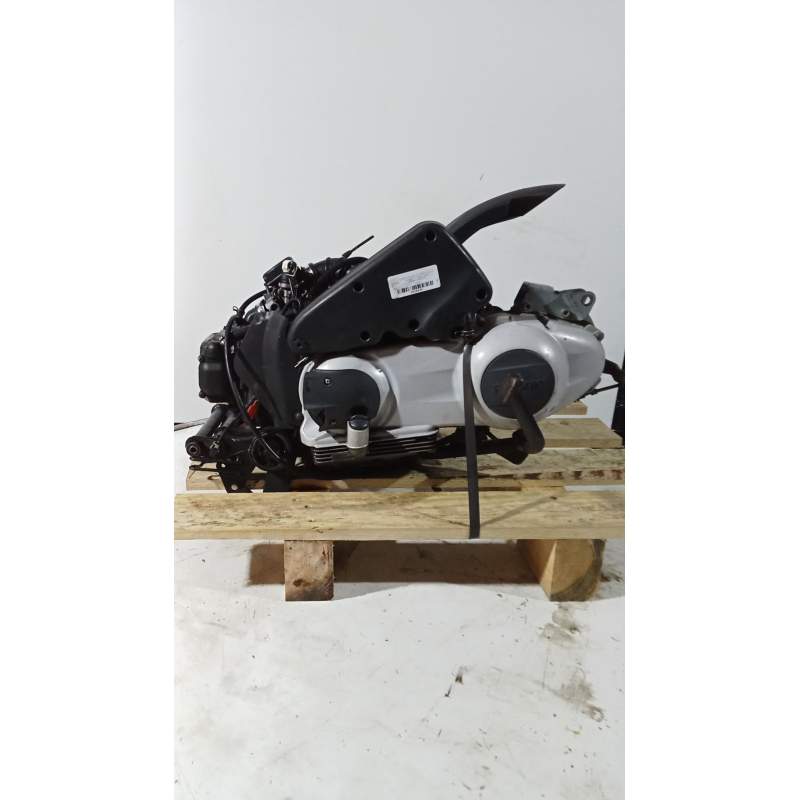 Recambio de motor completo para piaggio x8 x8 125 premium (m36) referencia OEM IAM M491M  3478