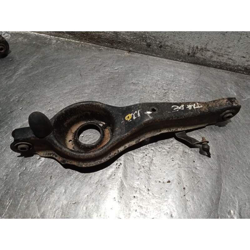 Recambio de brazo suspension inferior trasero derecho para mazda 3 lim. (bl) luxury referencia OEM IAM  22CRDI 2009