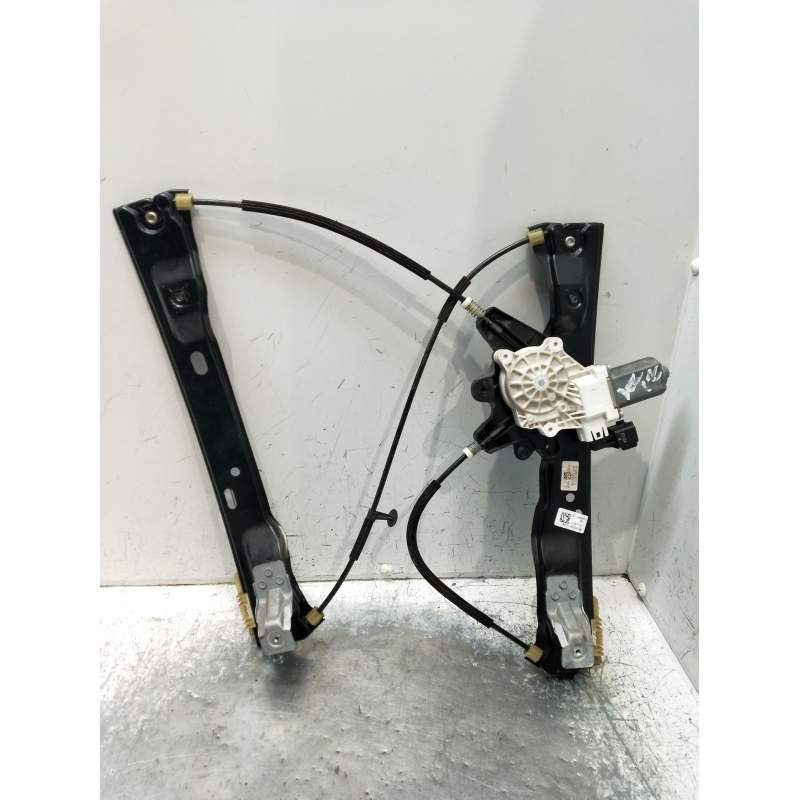 Recambio de elevalunas delantero izquierdo para ford focus turn. (cb8) titanium referencia OEM IAM BM51A23201BD 5P 2011