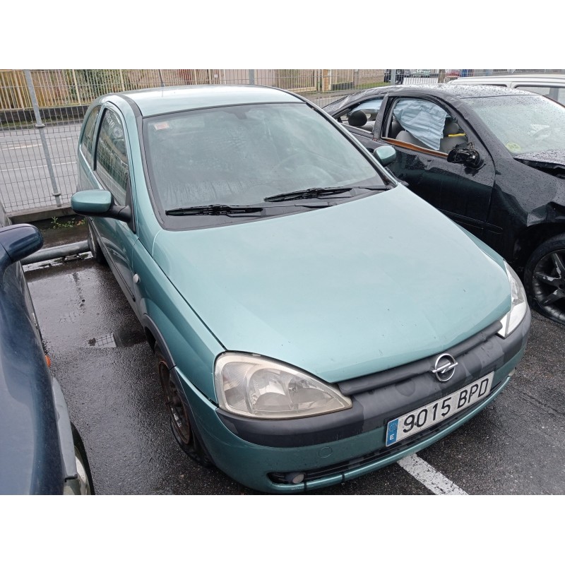 opel corsa c del año 2001