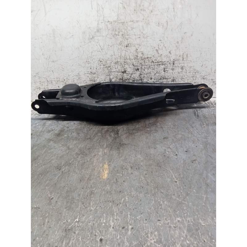 Recambio de brazo suspension inferior trasero izquierdo para lexus nx (_z1_) 300h awd (ayz15) referencia OEM IAM   