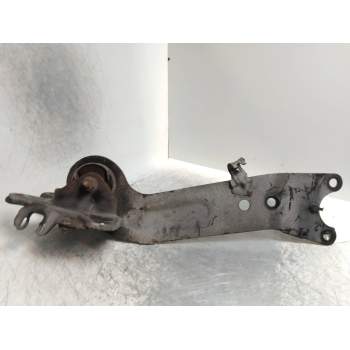 BRAZO SUSPENSION SUPERIOR TRASERO DERECHO 