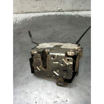 MOTOR CIERRE CENTRALIZADO DELANTERO DERECHO 3P 2001
