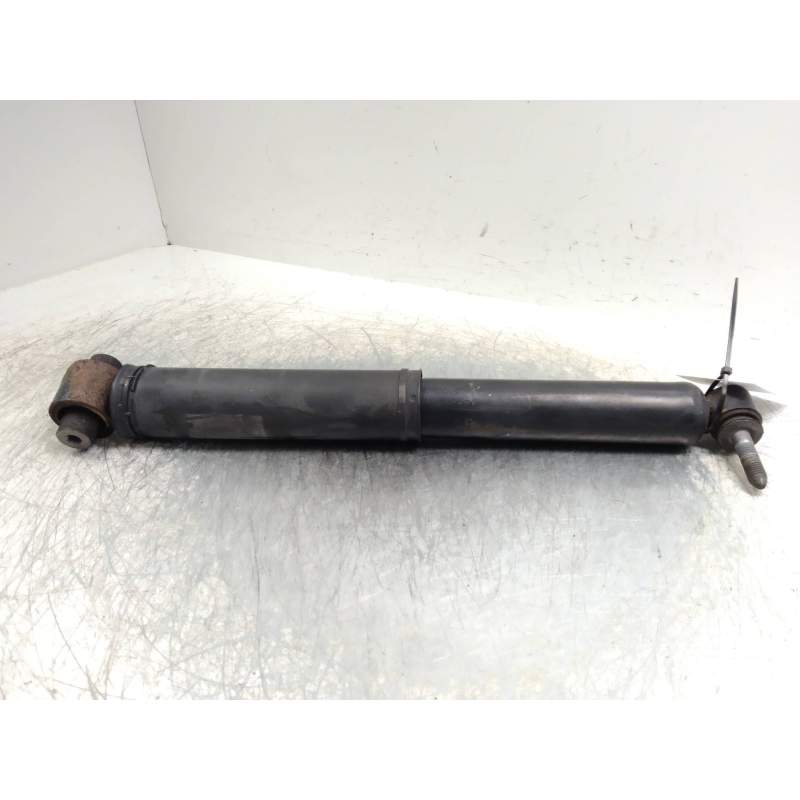 Recambio de amortiguador trasero para renault megane iii berlina 5 p expression referencia OEM IAM  15DCI 2008