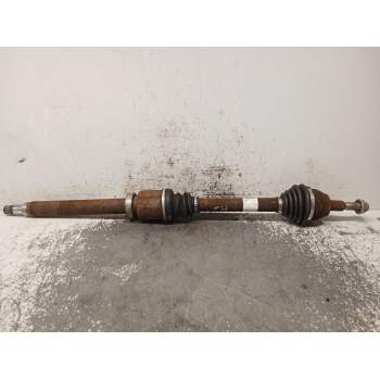 TRANSMISION DELANTERA DERECHA AV613B46CB 