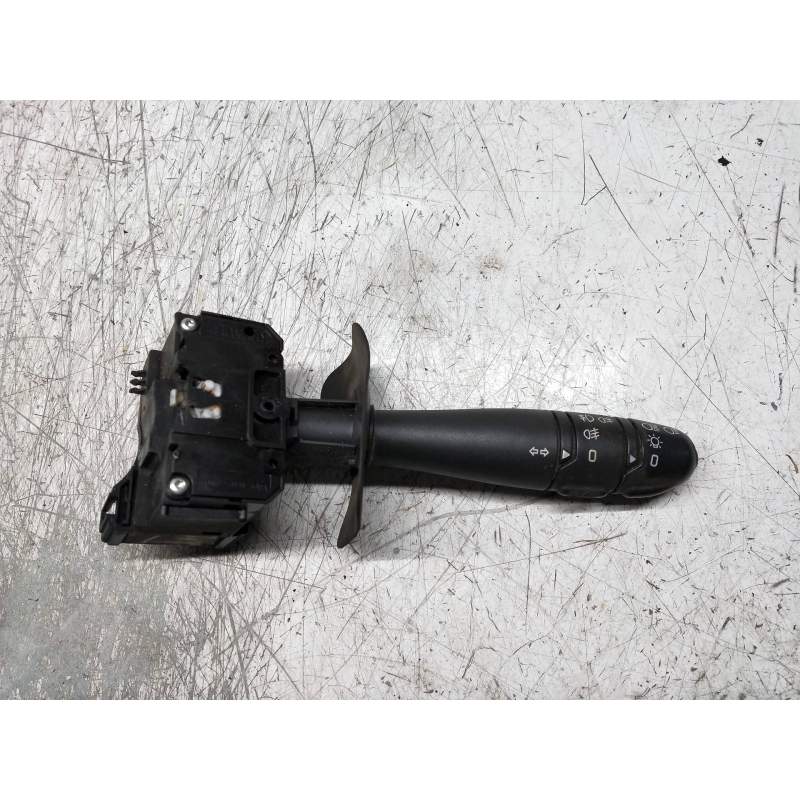 Recambio de mando luces para renault clio ii fase ii (b/cb0) authentique referencia OEM IAM   2001