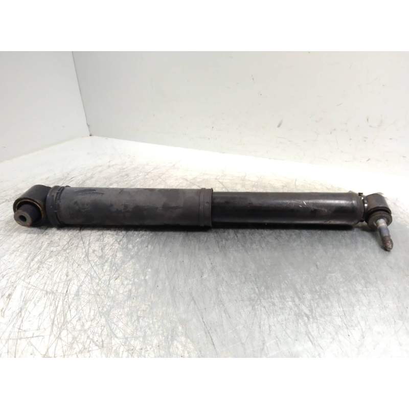 Recambio de amortiguador trasero para renault megane iii berlina 5 p business referencia OEM IAM  15DCI 2012