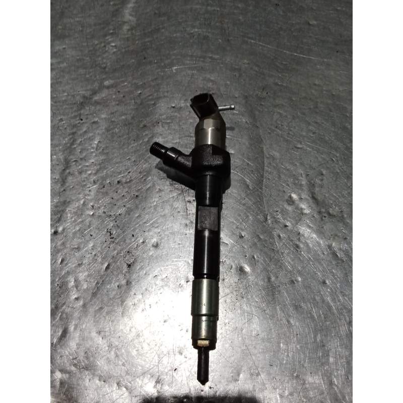 Recambio de inyector para mazda 3 lim. (bl) luxury referencia OEM IAM 001012K0420 22CRDI 2009