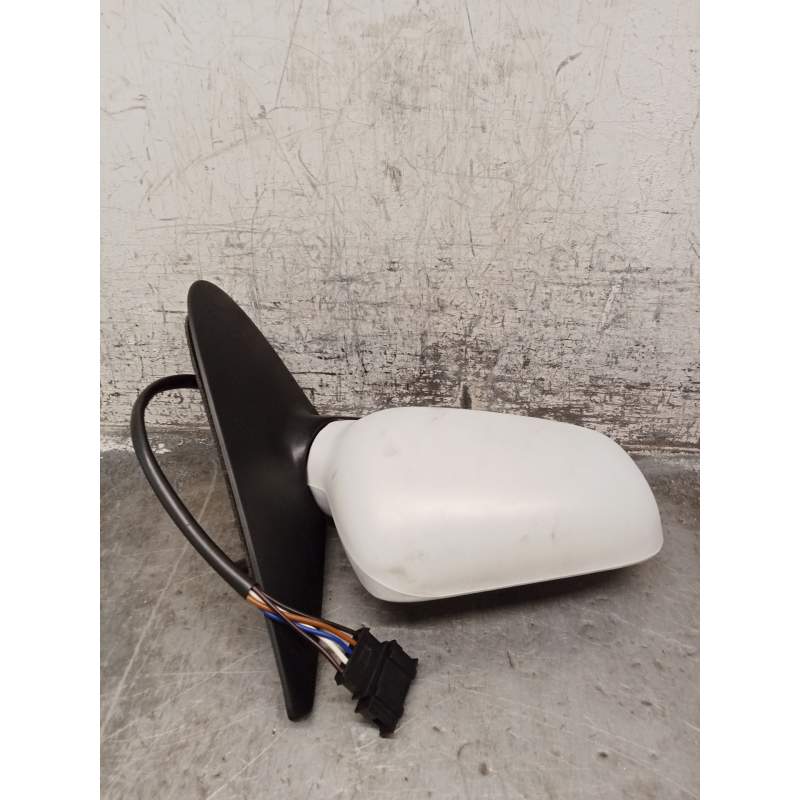 Recambio de retrovisor derecho para volkswagen polo berlina (6n1) air referencia OEM IAM  ELECTRICO 