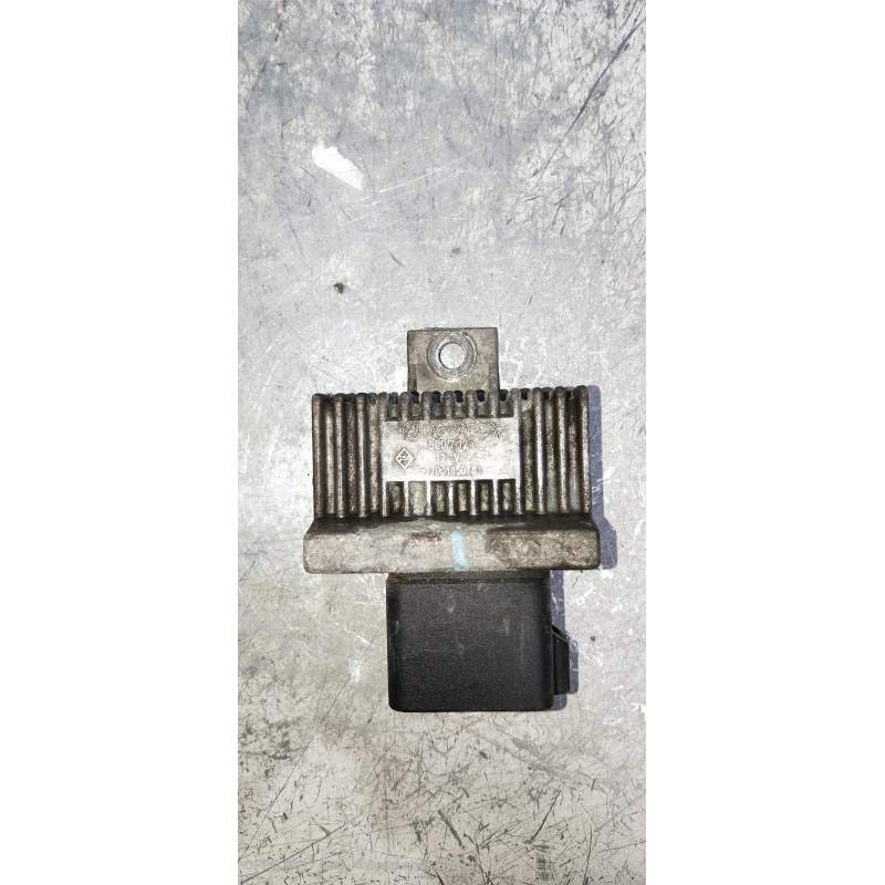 Recambio de caja precalentamiento para renault laguna ii (bg0) confort dynamique referencia OEM IAM 7700115078  2005