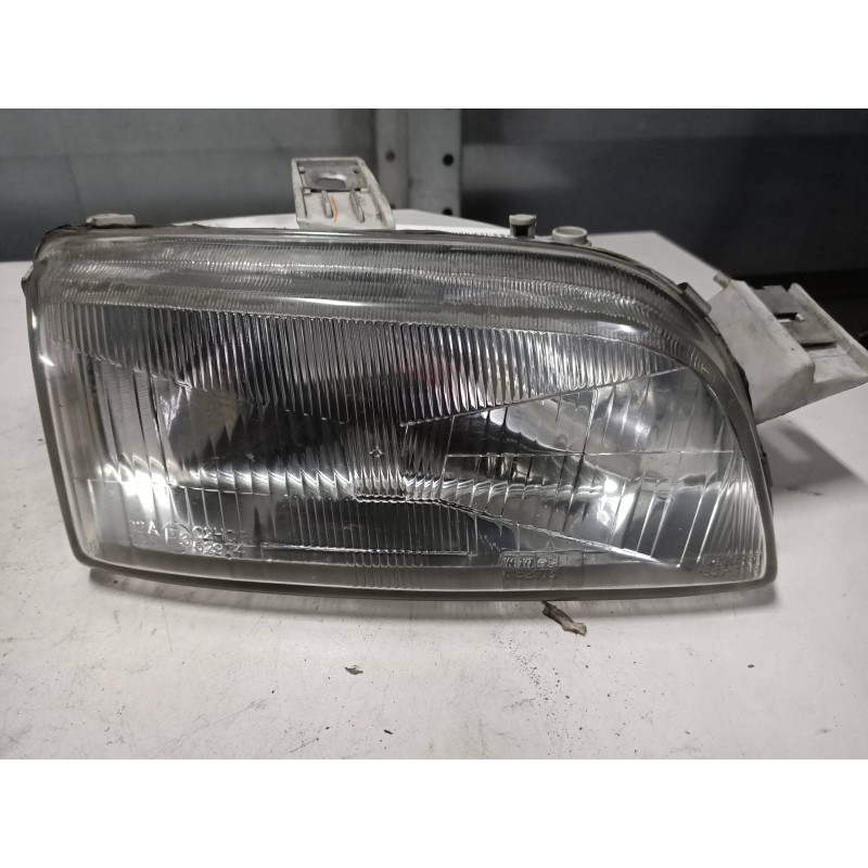 Recambio de faro derecho para fiat punto berlina (176) 55 s referencia OEM IAM 086611111  