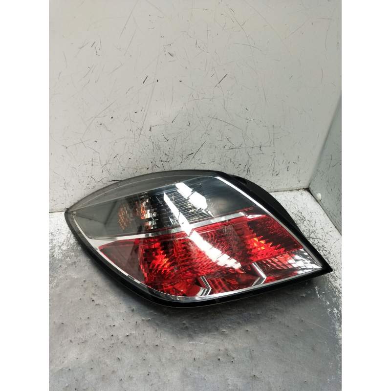 Recambio de piloto trasero izquierdo para opel astra h gtc (a04) 1.7 cdti (l08) referencia OEM IAM   2007