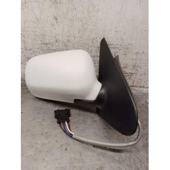 RETROVISOR DERECHO ELÉCTRICO 