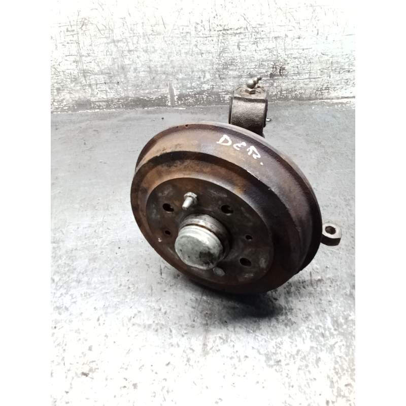 Recambio de mangueta delantera derecha para seat 600 (110b) 0.8 referencia OEM IAM   