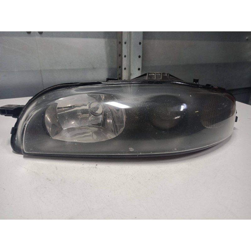 Recambio de faro izquierdo para fiat brava (182) 1.4 12v cat referencia OEM IAM 88201557  