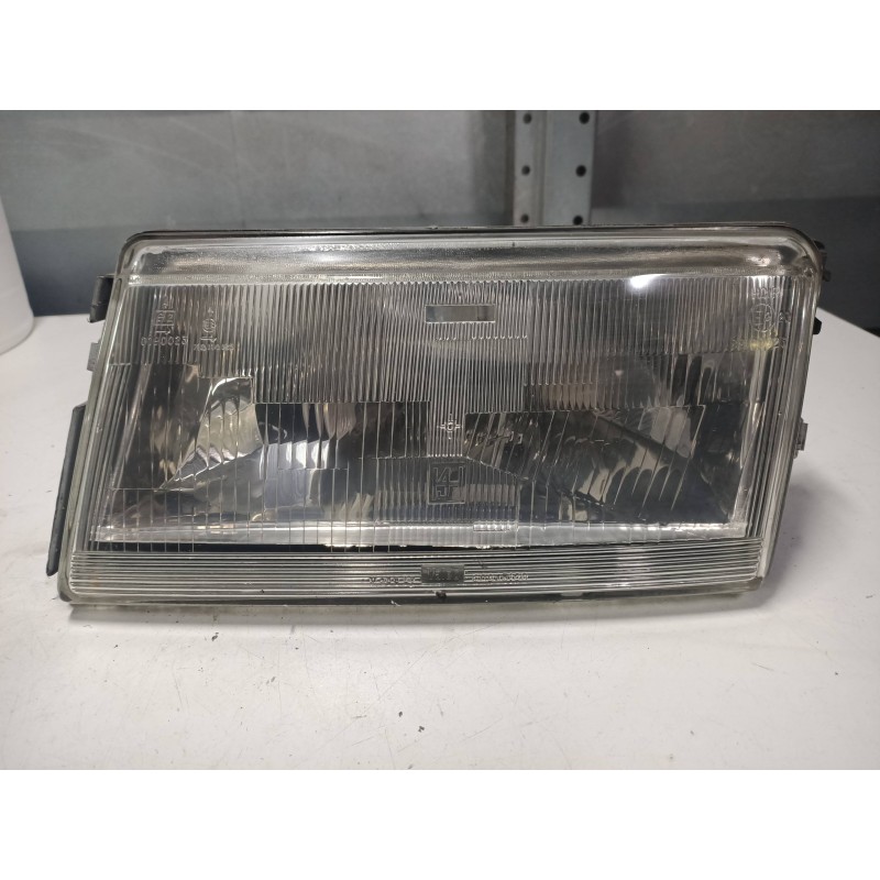 Recambio de faro izquierdo para fiat croma (182) i.e. referencia OEM IAM 60945650  